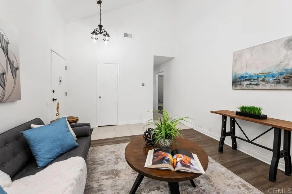 https://cdn.realtyfeed.com/cdn/127/306620718/7e6a1035f254a705ee17fde74639a446.webp