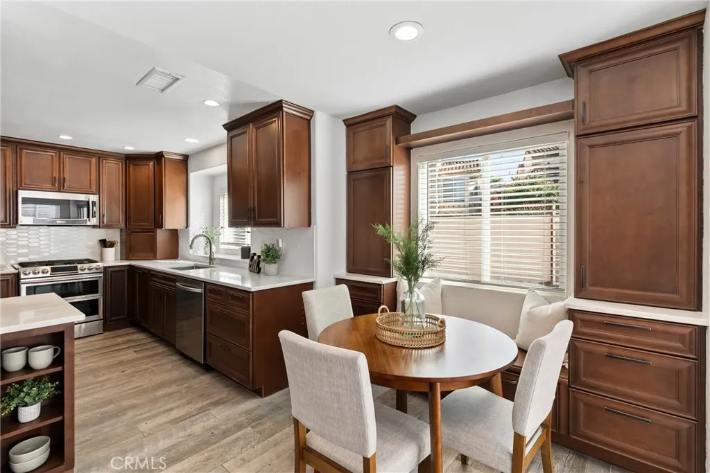 https://cdn.realtyfeed.com/cdn/127/306620720/3402248d919c28b970c04dc9228e5d1c.webp