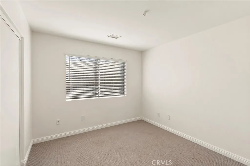 https://cdn.realtyfeed.com/cdn/127/306620720/87bb592d1b53b5c998131d9c6a077097.webp