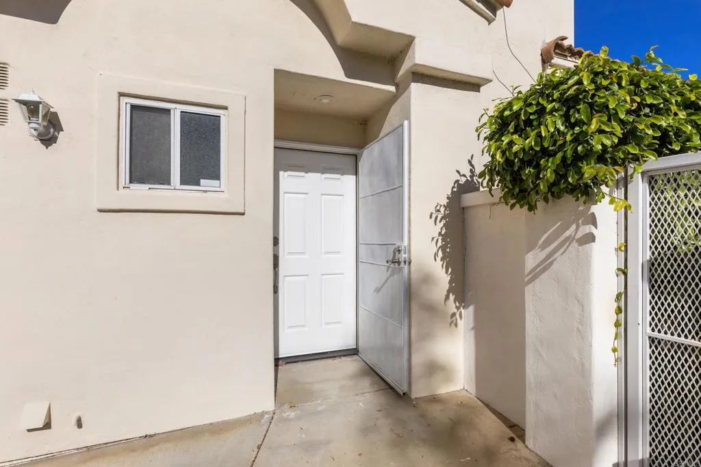 https://cdn.realtyfeed.com/cdn/127/306620726/201525a43785b61d39176e1d91043992.webp