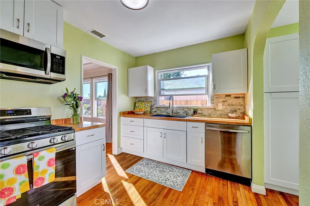 https://cdn.realtyfeed.com/cdn/127/306620754/068c41626ac7b0ac31f492ff4e0cf852.webp