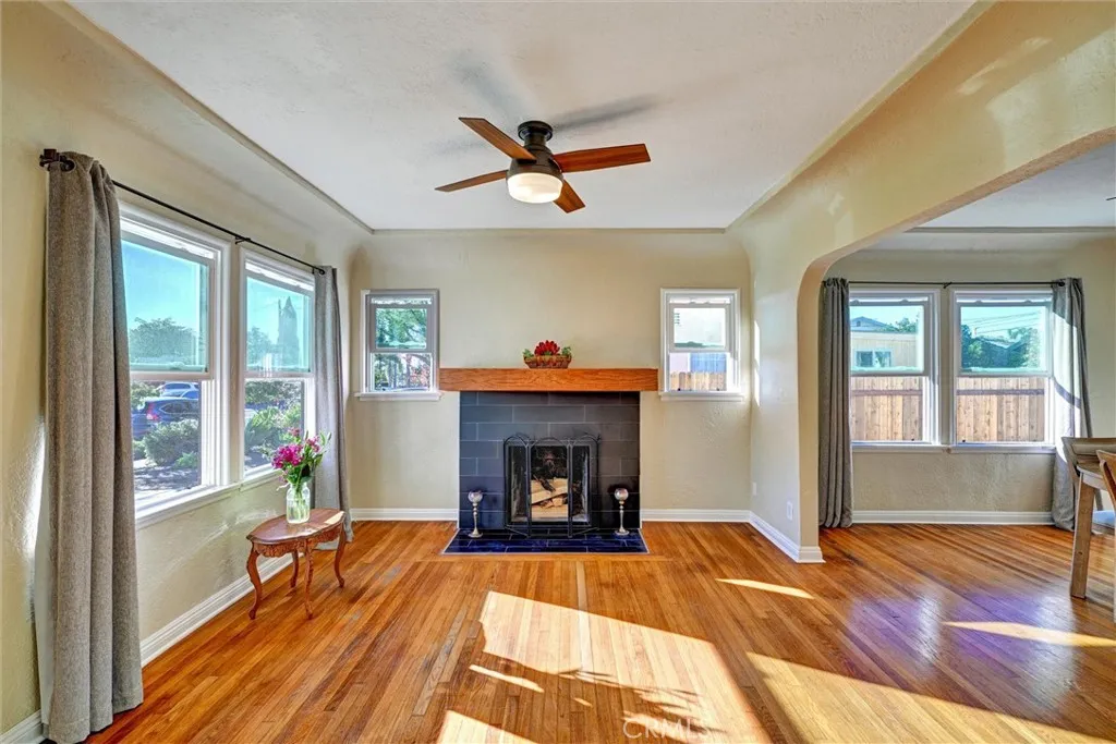 https://cdn.realtyfeed.com/cdn/127/306620754/ea31ce984921f31843383e3fad3ca8b8.webp