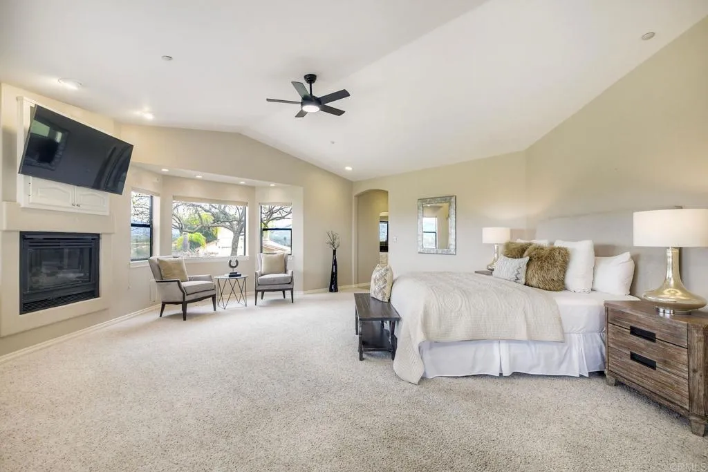 https://cdn.realtyfeed.com/cdn/127/306620770/84ce376537ac30129052b8faf1010f76.webp