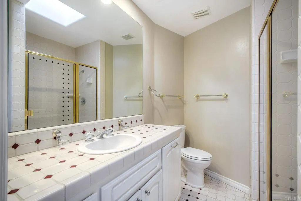 https://cdn.realtyfeed.com/cdn/127/306620770/d533a4e214f940430614e6a574634e82.webp