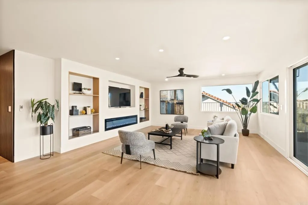 https://cdn.realtyfeed.com/cdn/127/306620781/0e4c9468cdf55b214ce007f76d447ad7.webp