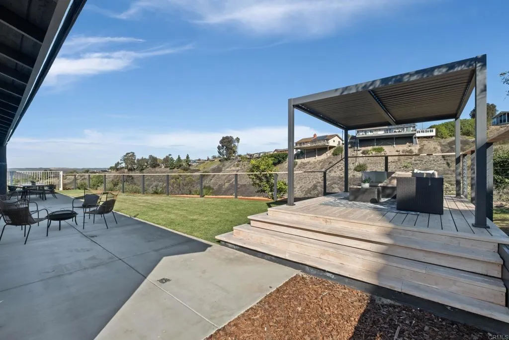 https://cdn.realtyfeed.com/cdn/127/306620781/596a292d61049ced0e398679c7c686d4.webp