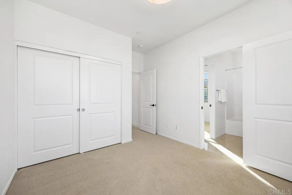 https://cdn.realtyfeed.com/cdn/127/306620789/1ce000228a19ad49e852933d1142a00c.webp