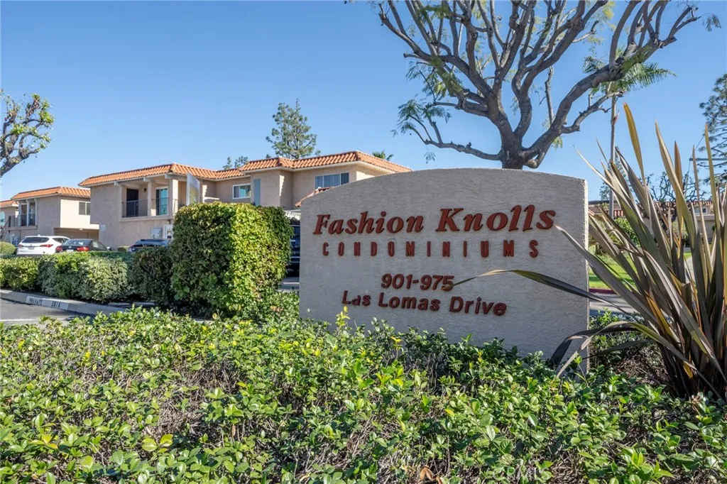 La Habra, CA 90631