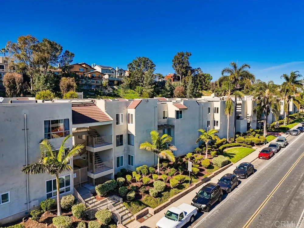 https://cdn.realtyfeed.com/cdn/127/306620797/42696310a2befb9cc5917059740a5b4c.webp