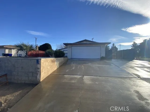 Victorville, CA 92395