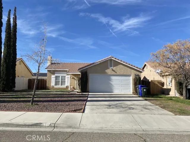 14774 Dana, Adelanto, CA 92301 - Main photo, Adelanto, CA