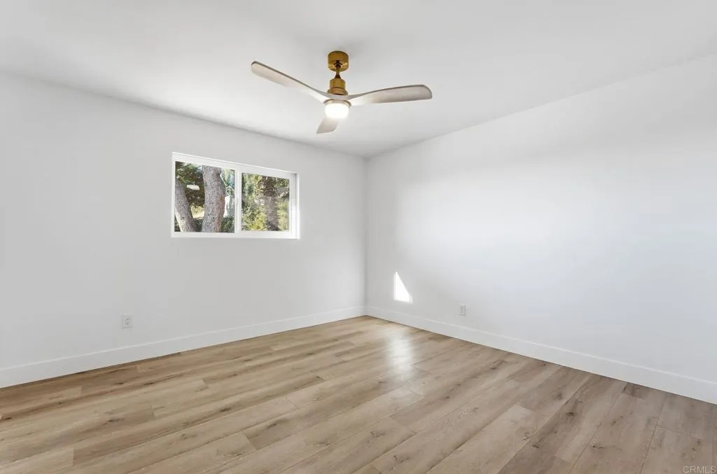 https://cdn.realtyfeed.com/cdn/127/306620843/99b5512ee4a193bef7986d2706aefbd6.webp