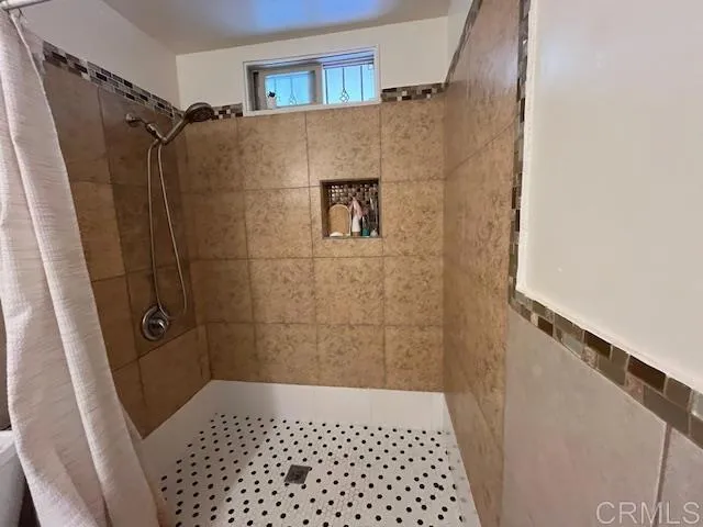 https://cdn.realtyfeed.com/cdn/127/306620844/0370939ae5632d2546c204aaa3de10fc.webp