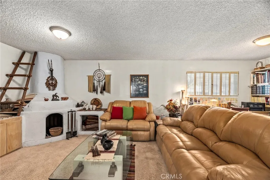 627 W Pine Avenue, El Segundo, CA 90245 - Photo 5 of 20, El Segundo, CA