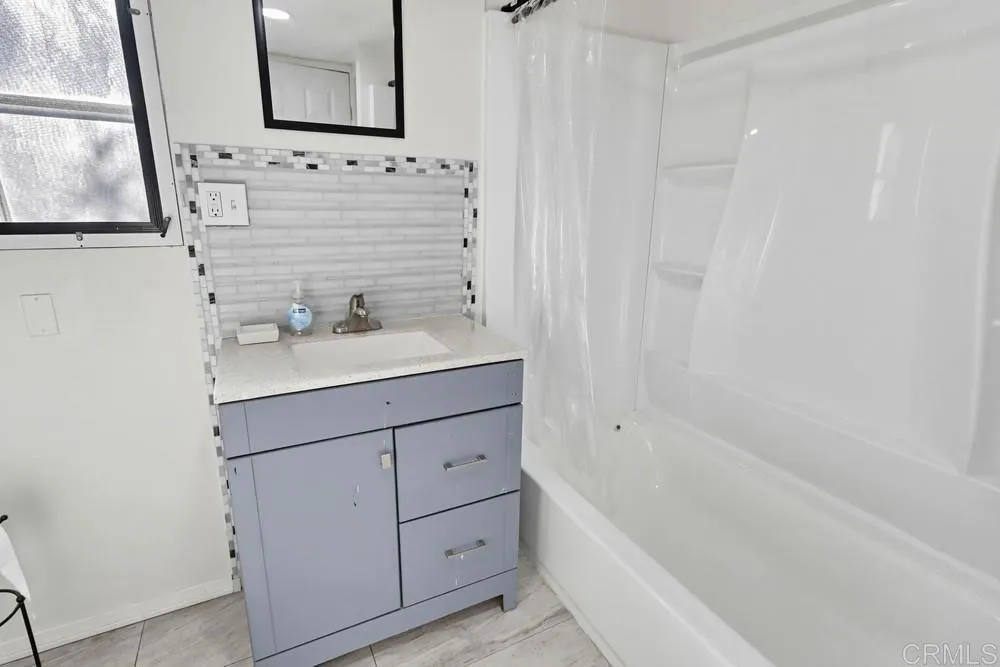 https://cdn.realtyfeed.com/cdn/127/306620888/d1ef49c3283115a1a754a0983493ed13.webp