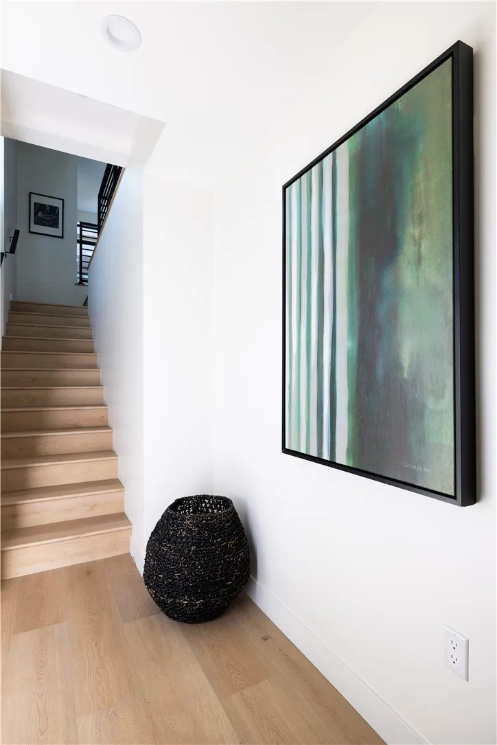 5443 Blackwelder, Los Angeles, CA 90016 - Photo 2 of 28, Los Angeles, CA