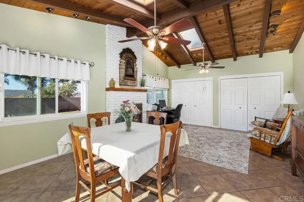 https://cdn.realtyfeed.com/cdn/127/306621004/a9b2f14269385b34887134c46debc2ce.webp