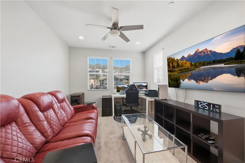 https://cdn.realtyfeed.com/cdn/127/306621017/507f44c1b23f0575b11b5a88d5a22d32.webp