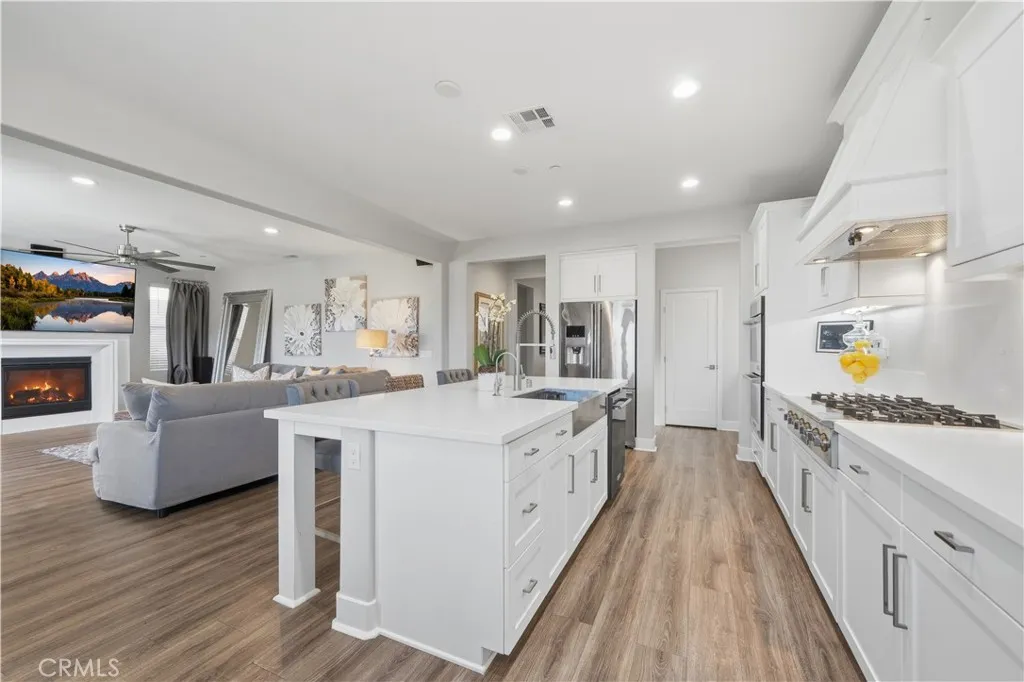 https://cdn.realtyfeed.com/cdn/127/306621017/9b557e407c315cab1615e596c9133ab8.webp