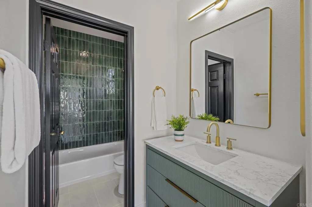 https://cdn.realtyfeed.com/cdn/127/306621088/46591d1cfa3bd54135ed897c3274845d.webp