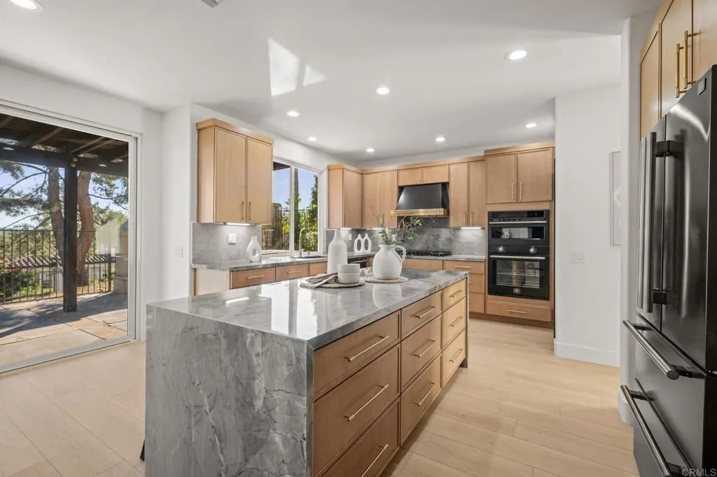 https://cdn.realtyfeed.com/cdn/127/306621088/48bc230212b4b7a77f1c3bf29f6afd49.webp