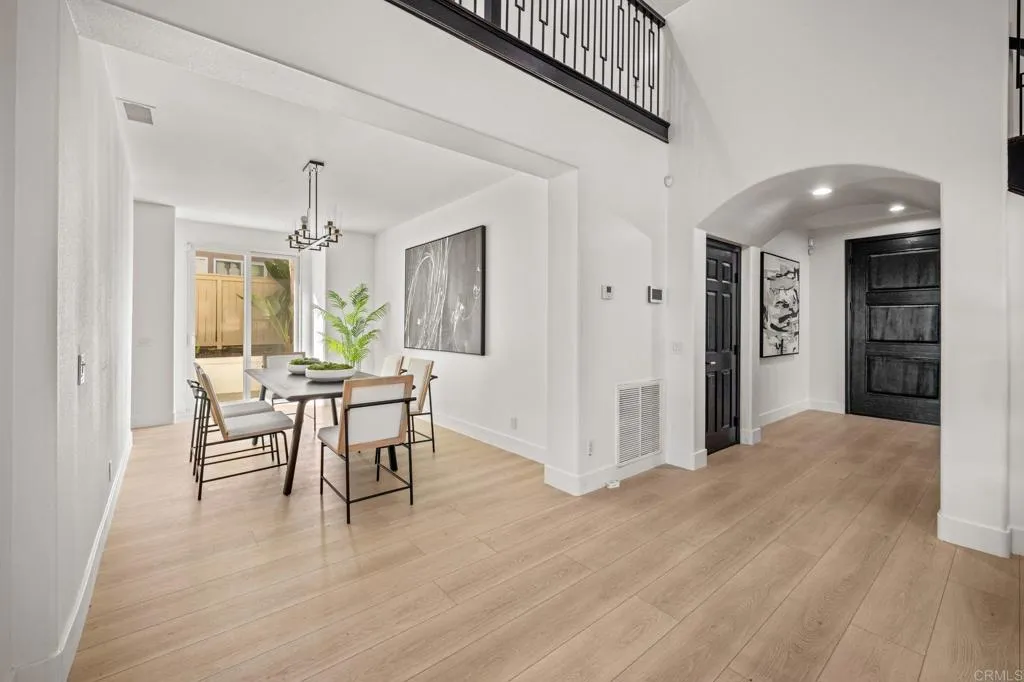 https://cdn.realtyfeed.com/cdn/127/306621088/c2a2a8794ee865f03ff47e512c98062c.webp