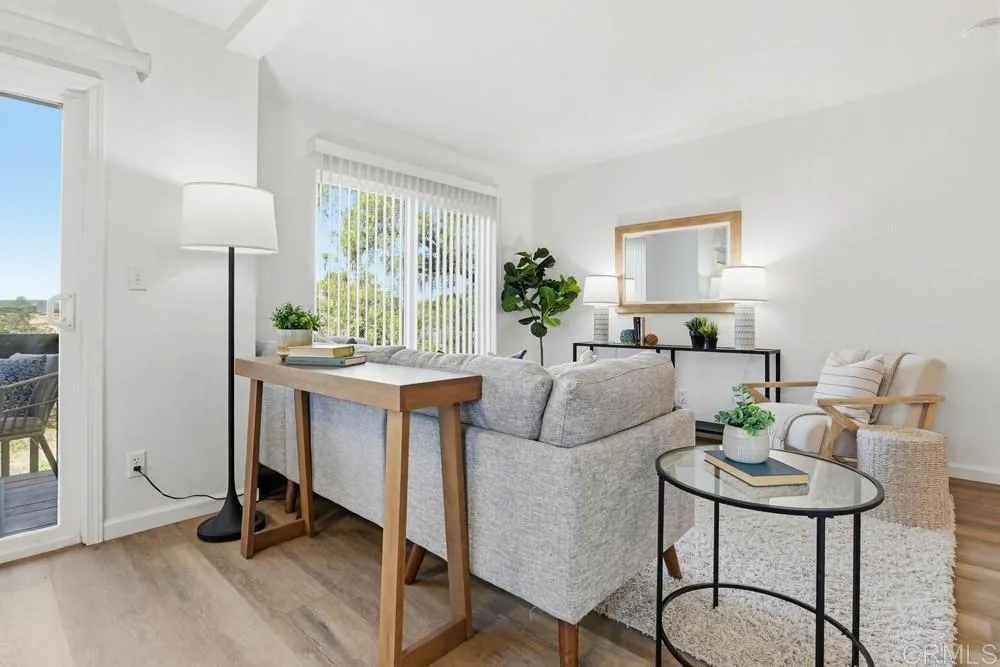 Photo #8: NDP2600493 Listing: Photo #8