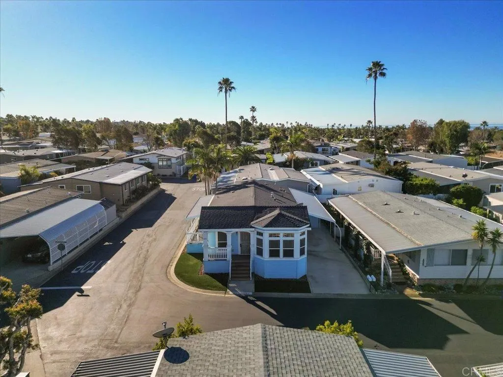 https://cdn.realtyfeed.com/cdn/127/306621122/300f907e643a1ffd4432659bac3f3870.webp