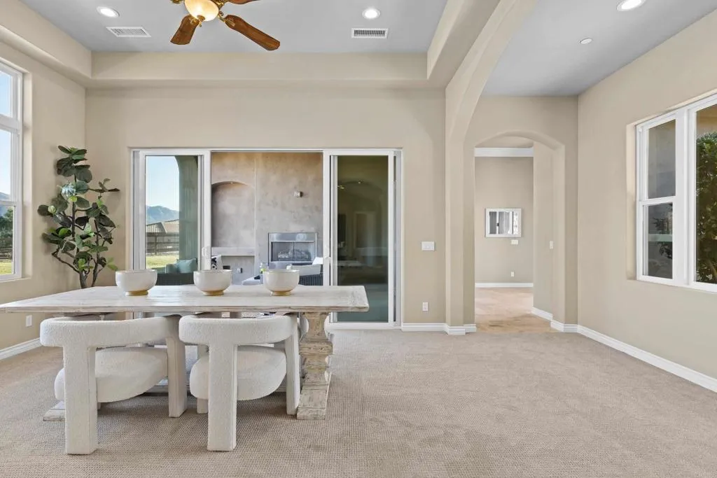 https://cdn.realtyfeed.com/cdn/127/306621126/3786c43618b8838e2d99cf9f00c35833.webp