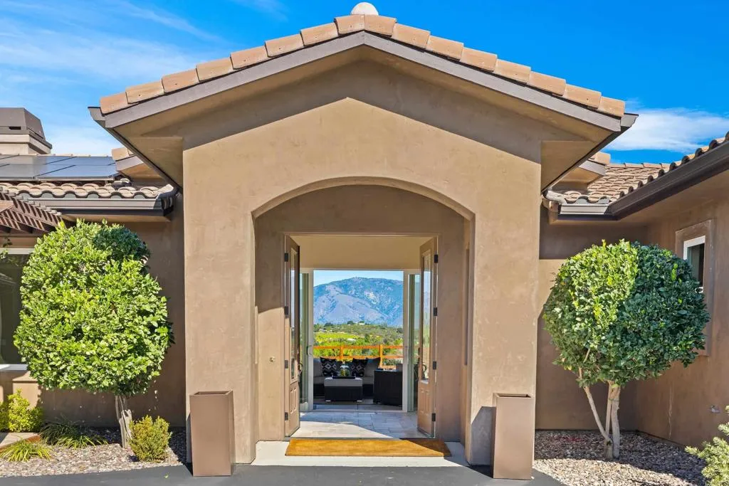 https://cdn.realtyfeed.com/cdn/127/306621126/b0e2786c8202c694735e9e5c50b74ba4.webp
