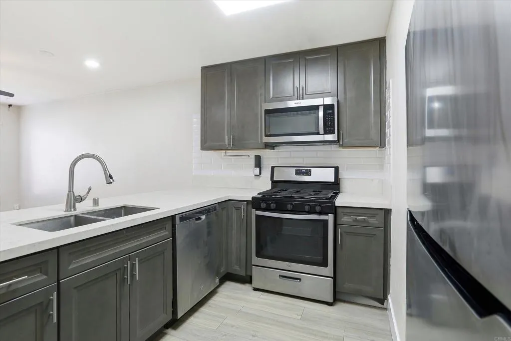 Photo #12: PTP2600436 Listing: Photo #12