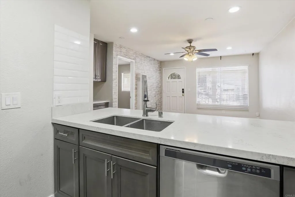 Photo #13: PTP2600436 Listing: Photo #13