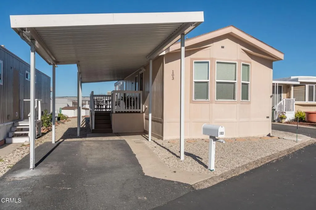 103 Madonna Unit 103, Thousand Oaks, CA 91320 - Main photo, Thousand Oaks, CA