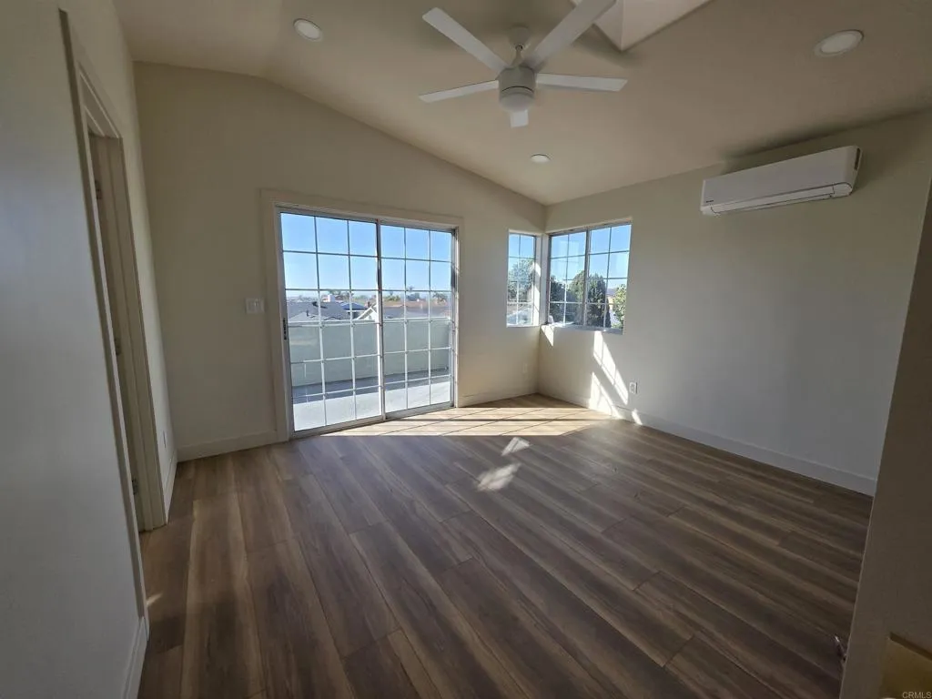 https://cdn.realtyfeed.com/cdn/127/306621168/04a123866b8d922662ccbe0a7d14ebd4.webp