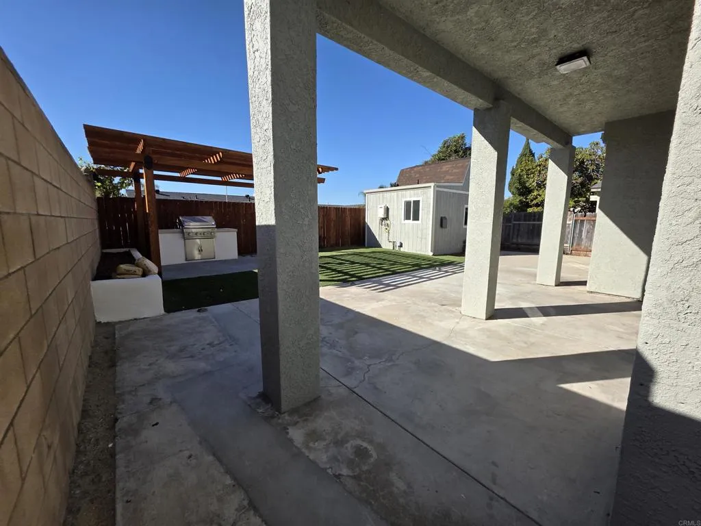 https://cdn.realtyfeed.com/cdn/127/306621168/b46c9ec93d755b06f6557056b11fadd6.webp