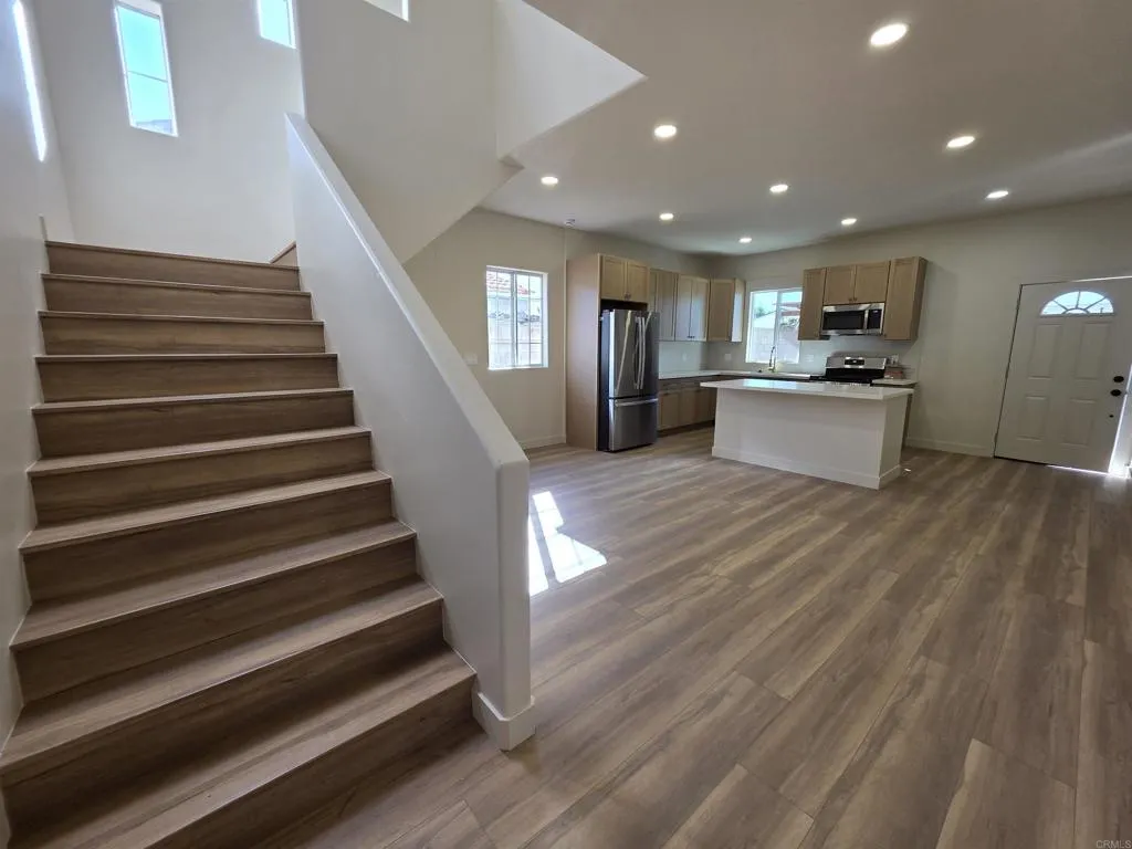 https://cdn.realtyfeed.com/cdn/127/306621168/f2bf9b4b1a3377e0402c4096f9fe0d2f.webp
