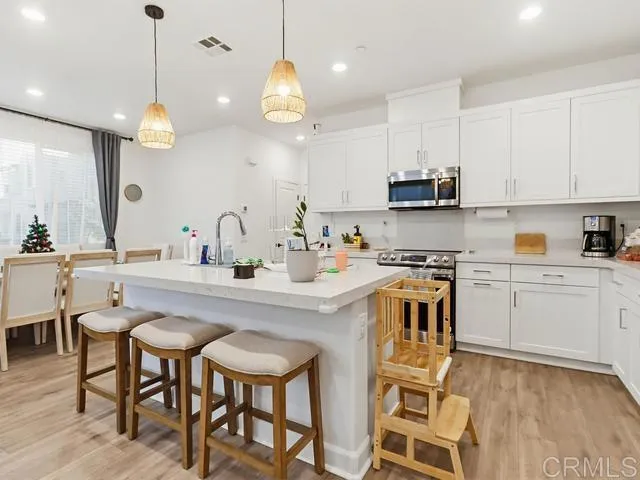 Photo #6: PTP2600440 Listing: Photo #6