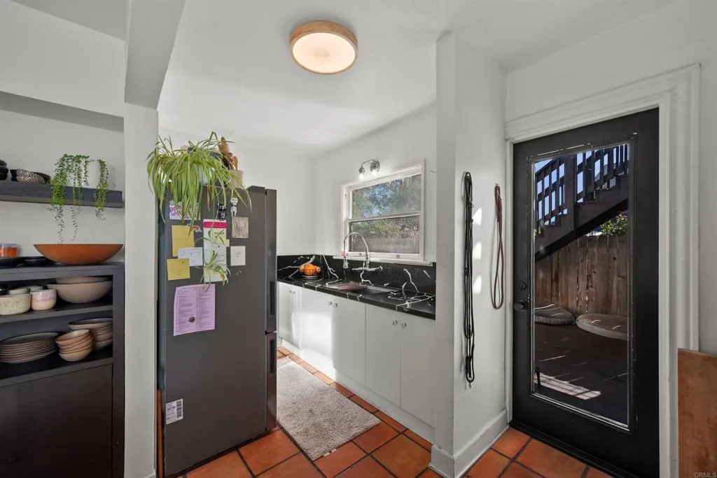 https://cdn.realtyfeed.com/cdn/127/306621231/ae75c5e5f18794b1cd5037878d1206c2.webp
