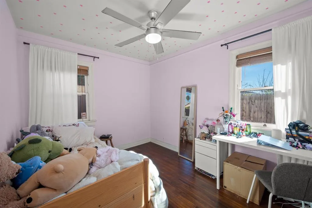 https://cdn.realtyfeed.com/cdn/127/306621231/ca6c61a6512c5efa0172abb32be16d68.webp