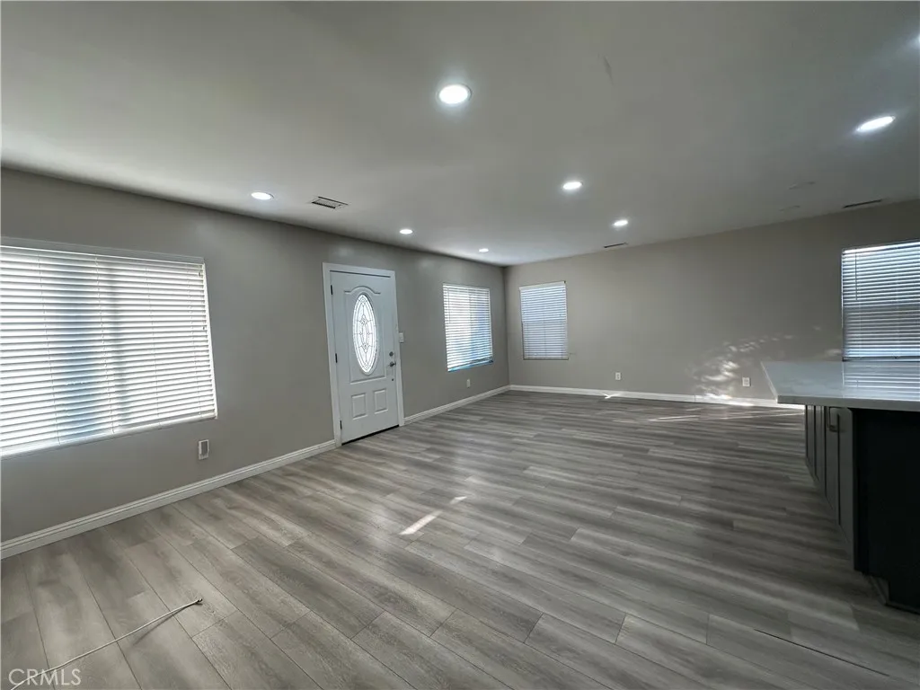 13912 Mcnab, Bellflower, CA 90706 - Photo 5 of 20, Bellflower, CA