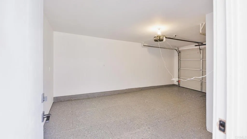 https://cdn.realtyfeed.com/cdn/127/306621306/63348a3e94c74ace3c838f04a2584128.webp