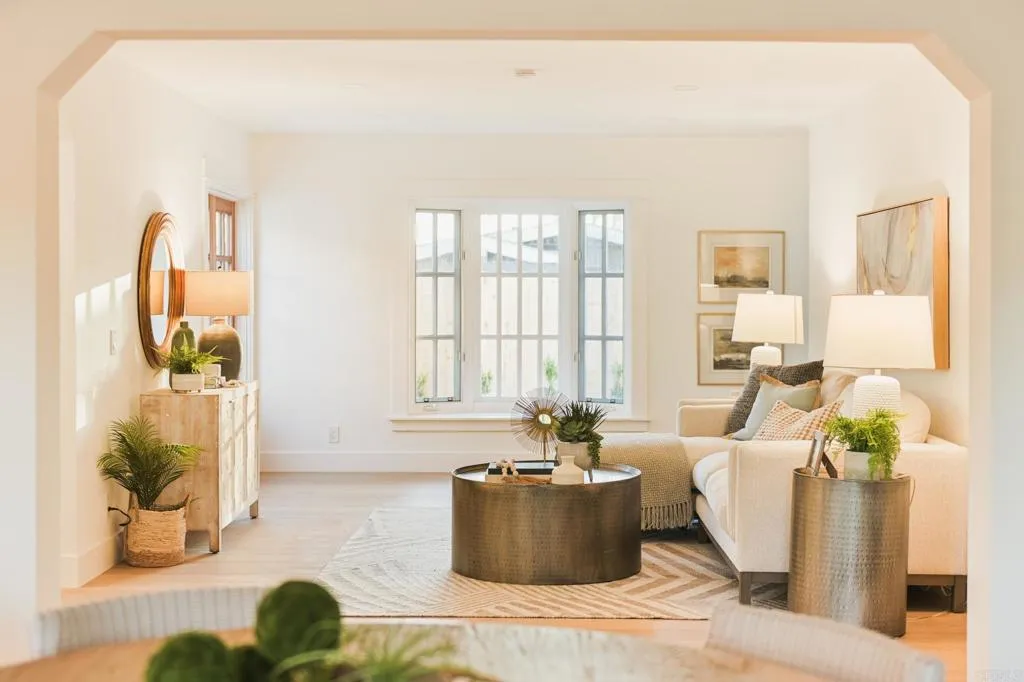 https://cdn.realtyfeed.com/cdn/127/306621306/c45abc53c6c36267d0a163a59c7ce0fc.webp