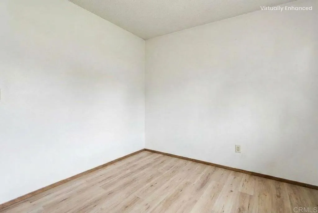 https://cdn.realtyfeed.com/cdn/127/306621326/53a655554799fa69d0d520aedd15ede8.webp