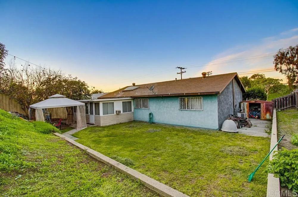 https://cdn.realtyfeed.com/cdn/127/306621326/9c1dbda3b8e08bc335e1533436b36f11.webp