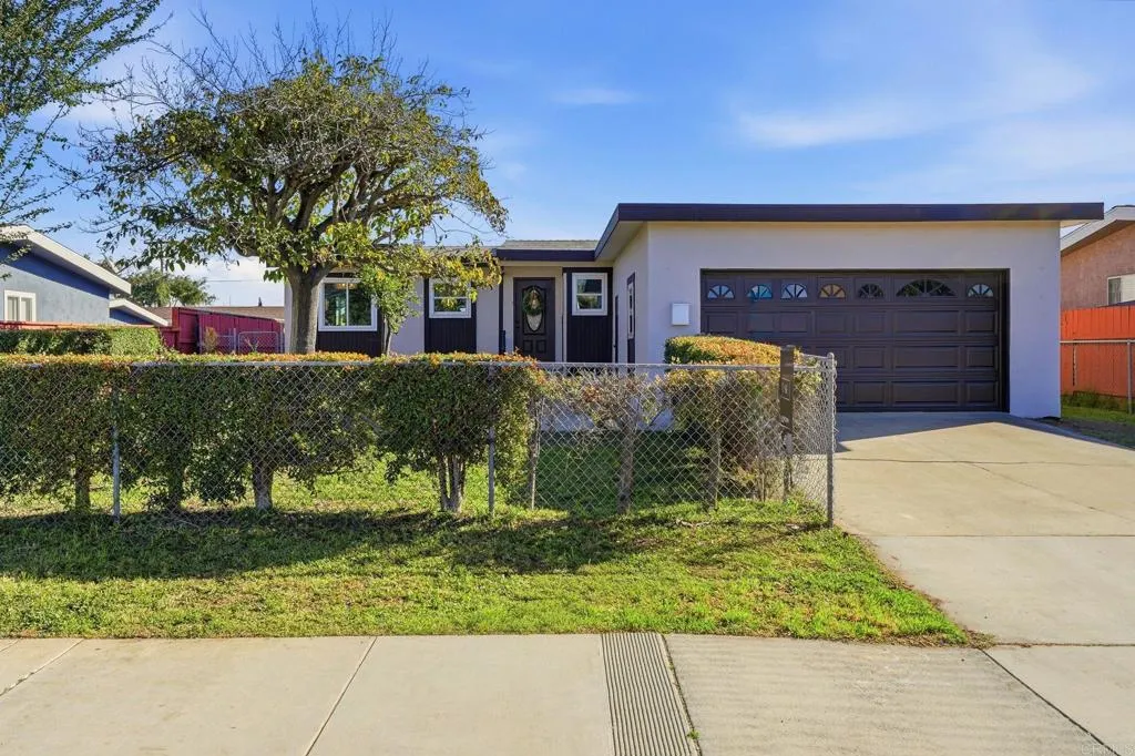https://cdn.realtyfeed.com/cdn/127/306621331/307585c61778c07d3ce1a6d2e43596bb.webp