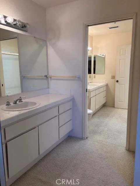 https://cdn.realtyfeed.com/cdn/127/306621357/3a07f0aa0f00e37c222e0f35a6138f83.webp