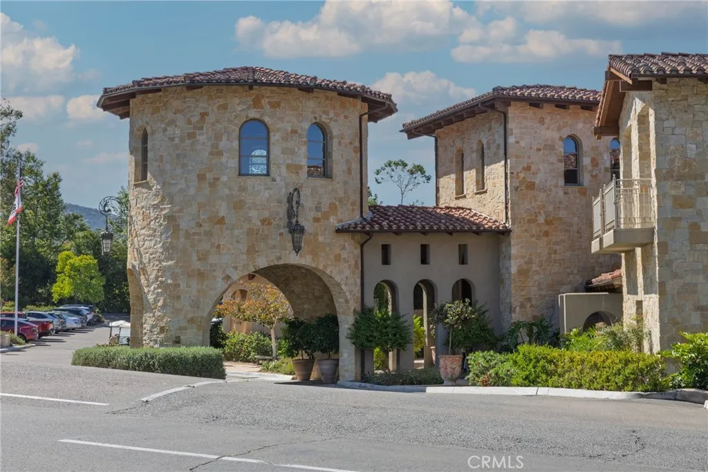 https://cdn.realtyfeed.com/cdn/127/306621357/ef37c71031c1d2b5e42feec909d7486d.webp