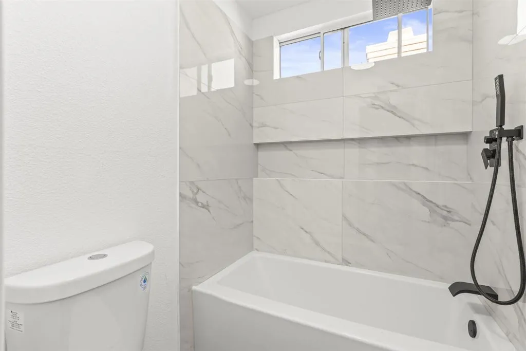 https://cdn.realtyfeed.com/cdn/127/306621396/a4412c6686a2dbecb4709fbd488a5dd0.webp