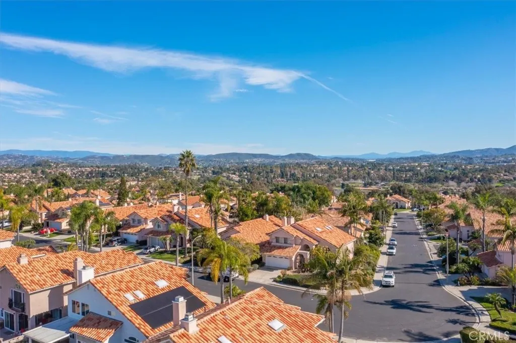 https://cdn.realtyfeed.com/cdn/127/306621405/d1c1c79ac7220ce1e42992b85873b6eb.webp