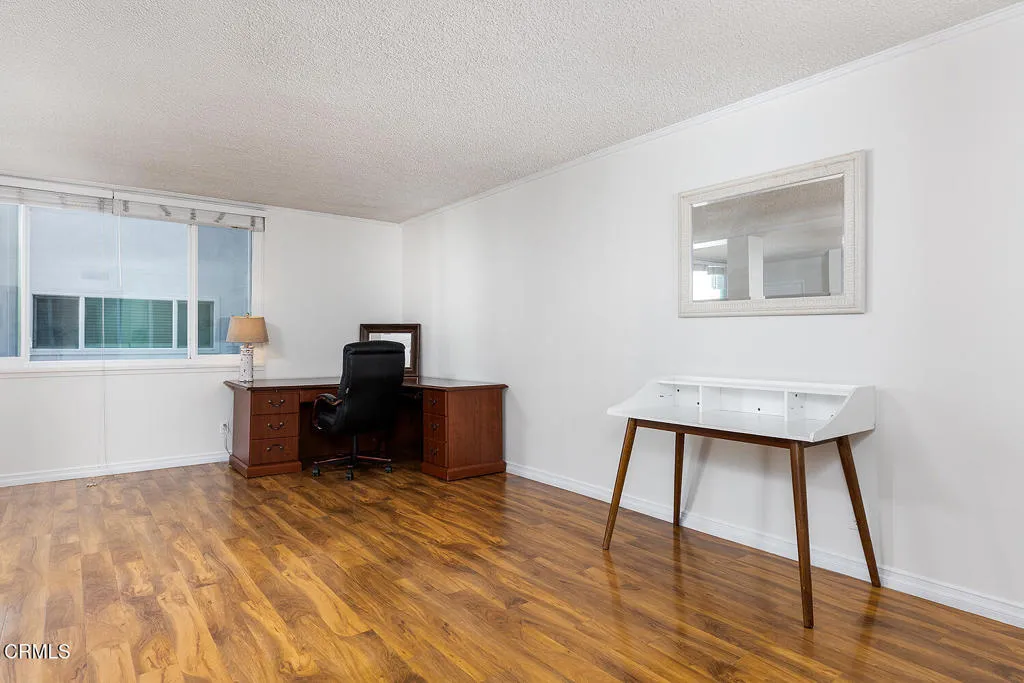 540 Kelton Avenue Unit 201, Los Angeles, CA 90024 - Photo 5 of 23, Los Angeles, CA